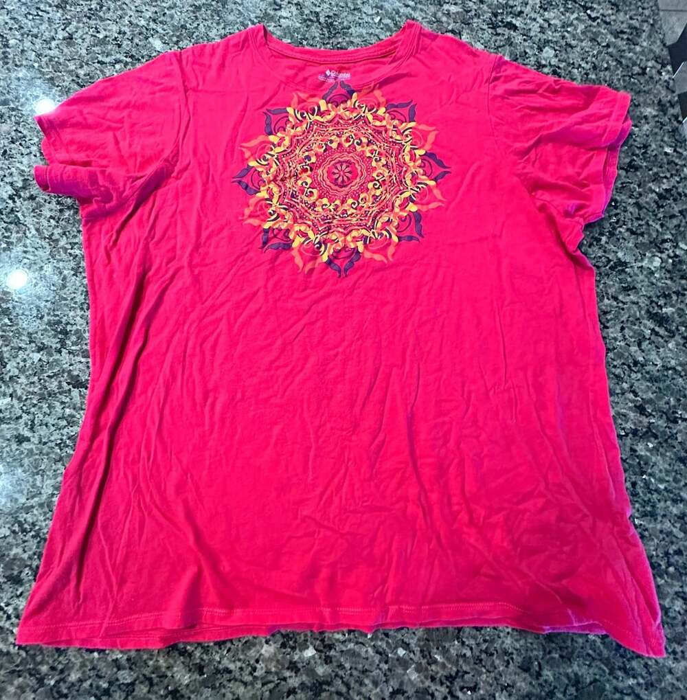Columbia Sportswear Pink Mandala Graphic Short Sleeve Cotton T-Shirt Size 1X